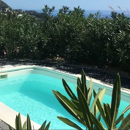 Nina * Taormina